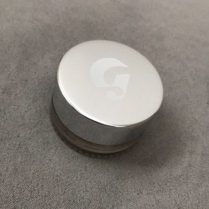 New stretch concealer